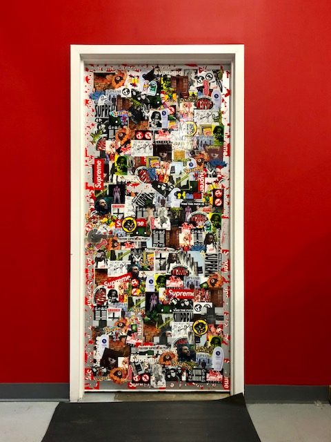 Installazione artistica negli spazi di lavoro Snatt Logistica